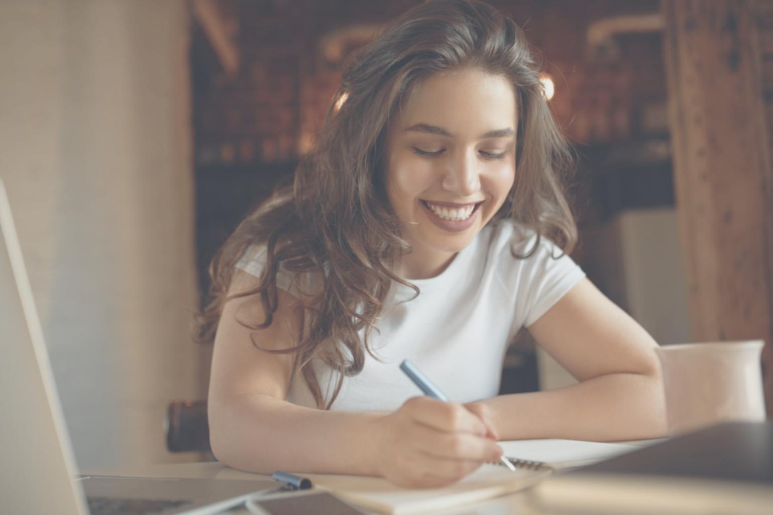 Trading education session at DynamicShimmer offices in Thailand